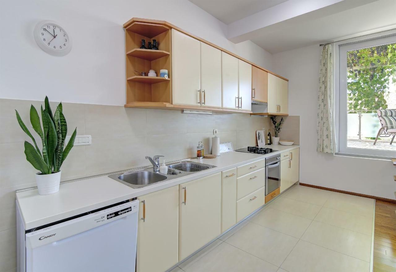 Abelia, Two Terraces, Hot Tub, Free Parking Apartment Dubrovnik Exterior foto